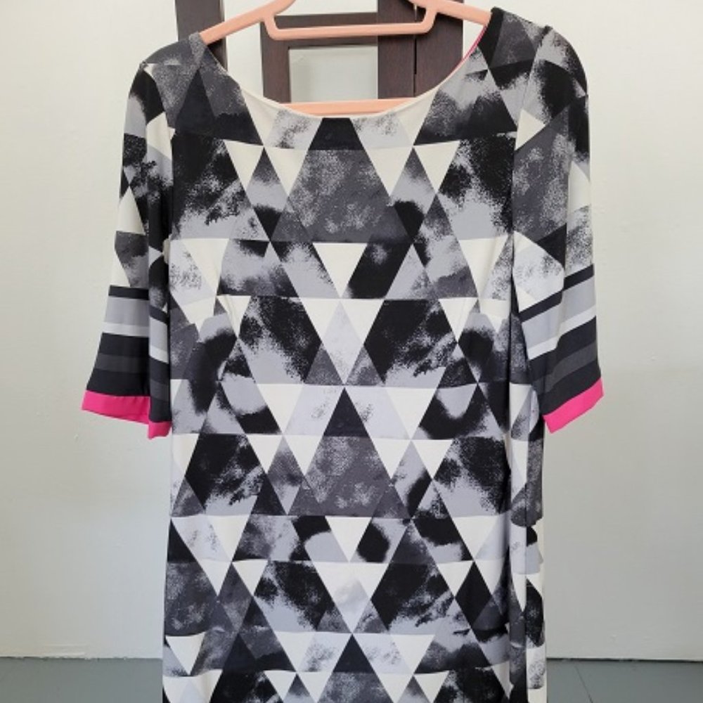Geometric Pattern midi Dress